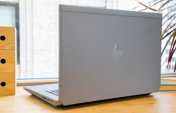 HP ZBook 17 G5, 8th Gen Core i7 Processor, 16GB RAM, 512GB SSD 4GB GDDR5 Graphics 17″ FHD Display - Image 3