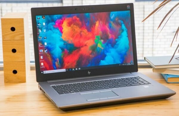 HP ZBook 17 G5, 8th Gen Core i7 Processor, 16GB RAM, 512GB SSD 4GB GDDR5 Graphics 17″ FHD Display