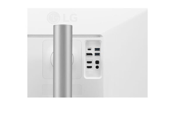 LG 27 Inch 4K UHD IPS LED HDR Monitor with USB-C port - Image 10