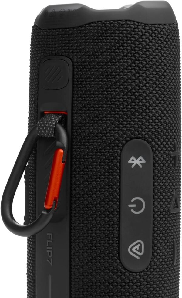 JBL Flip 7 - JBL Pro Sound with AI Sound Boost up to 16 hours of playtime multi-speaker connection via Auracast and waterproof Speaker – Black. - Image 4