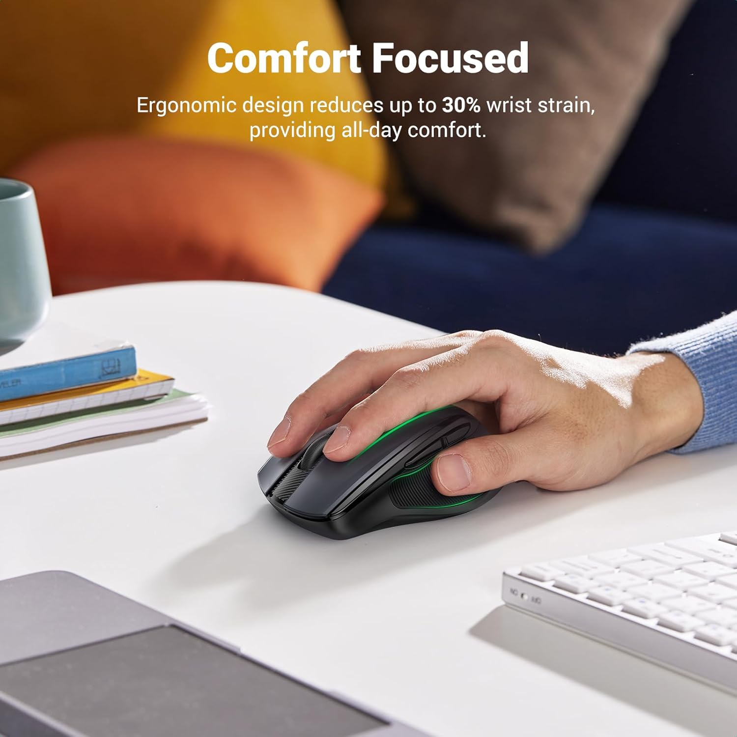 UGREEN M511 45012 Wireless Ergonomic Mouse - Image 4